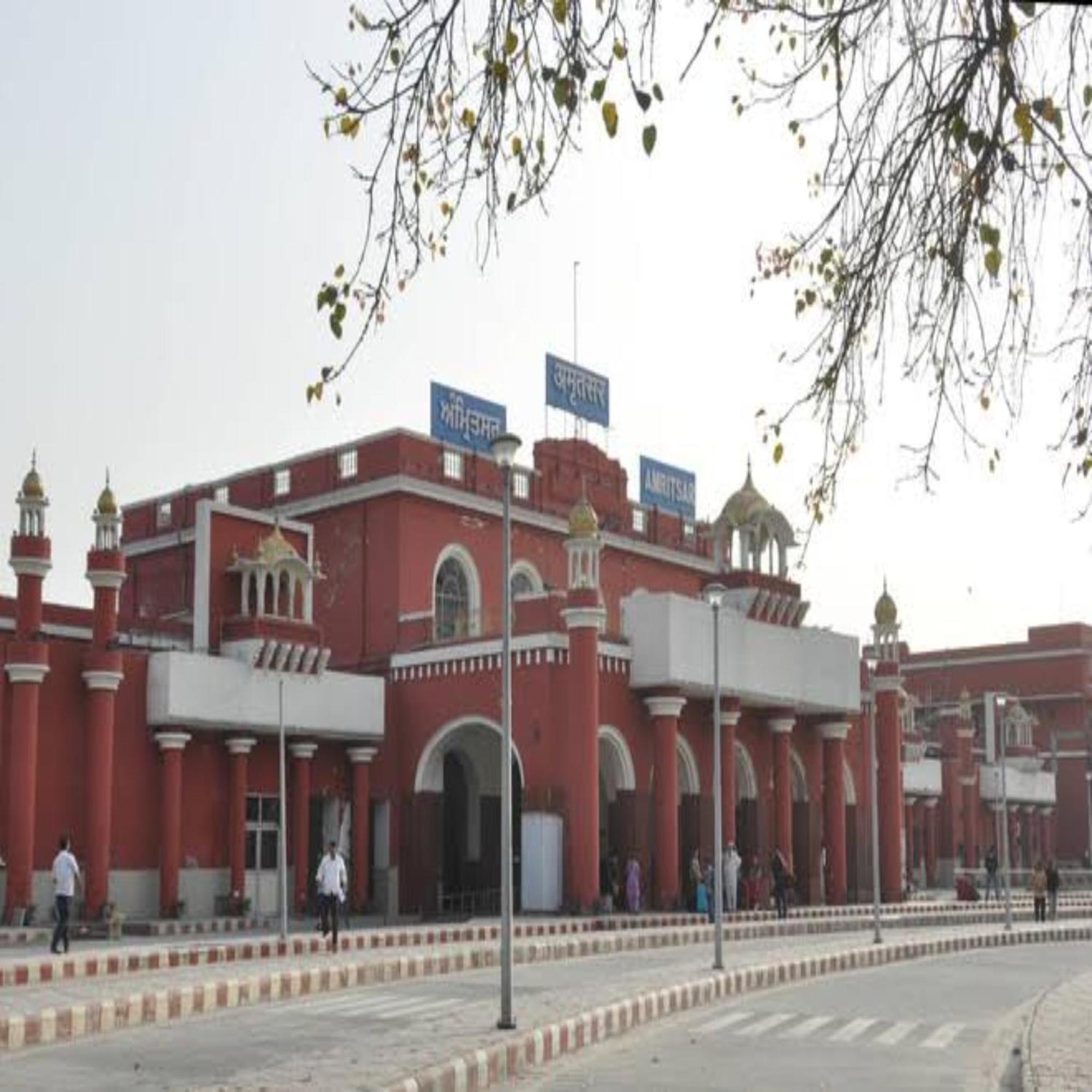 Hotel Jogi Guest House Welcome All Families, Friends, Groups, Couples, Singles Fully Airconditioner, Attach Washrooms, Lift, Wifi, 24 Hours Room Service, Power Backup Amritsar Exterior foto
